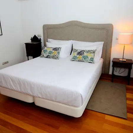 Casas Do Do Pico * פונשל