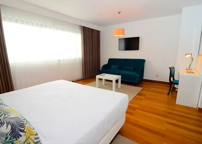 Casas Forte Do Pico By Brugrani *