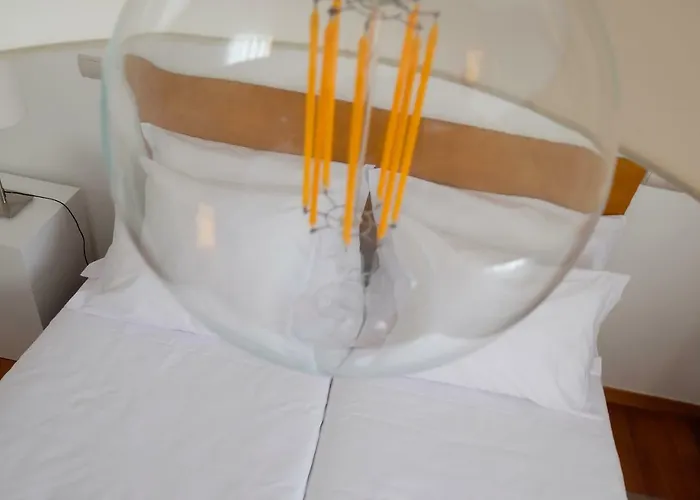 Casas Do Do Pico * 丰沙尔